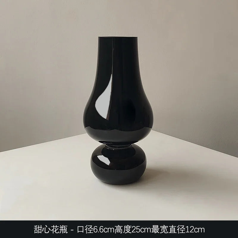 Vase en Verre Noir Élégance™