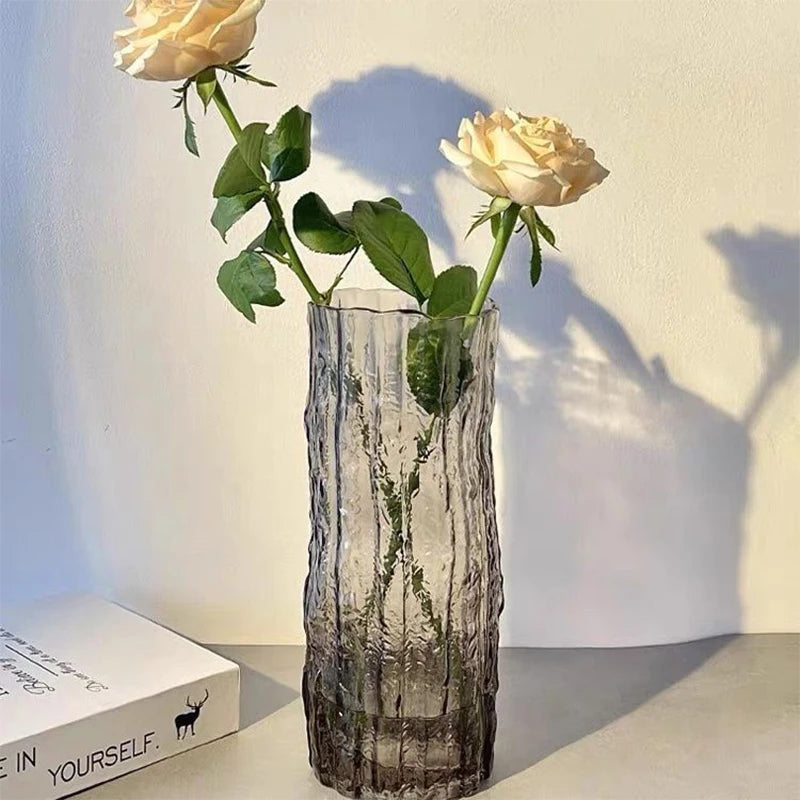 Vase Artisanal en Verre Minéral™