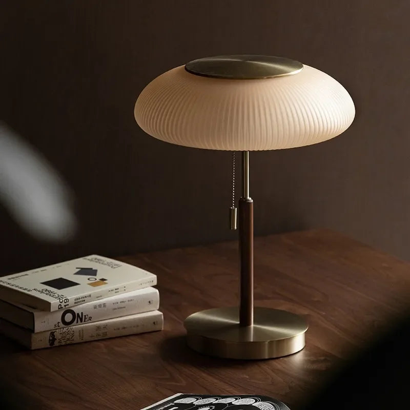 Lampe de Table Vintage Nordique en Verre Blanc™