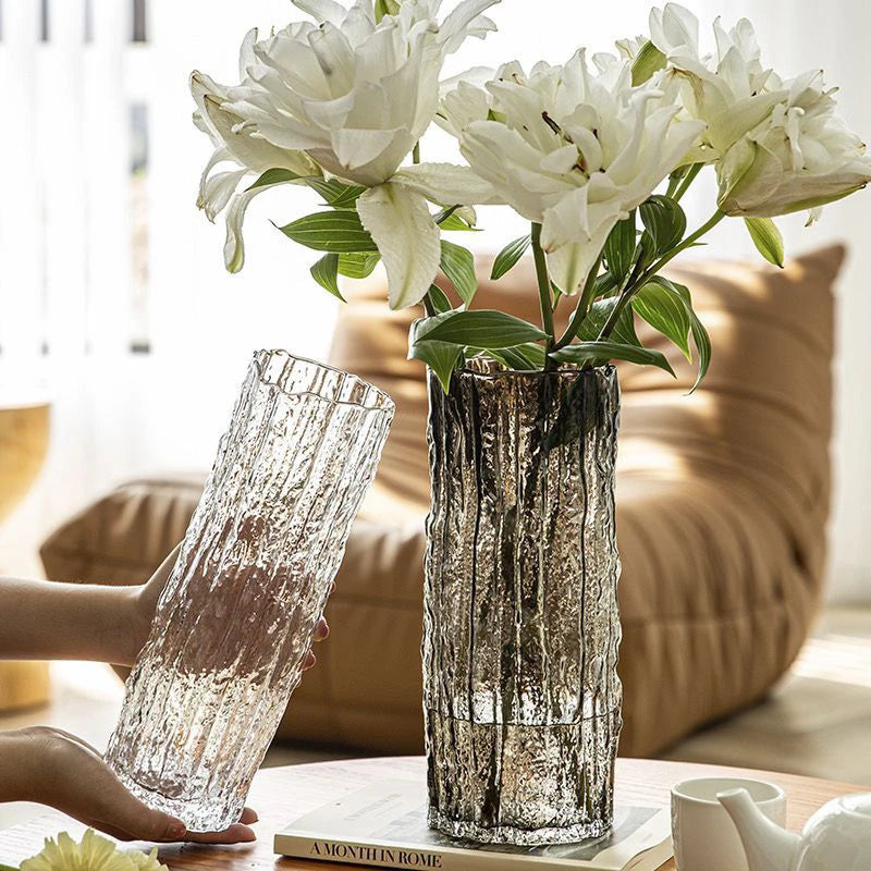 Vase Artisanal en Verre Minéral™